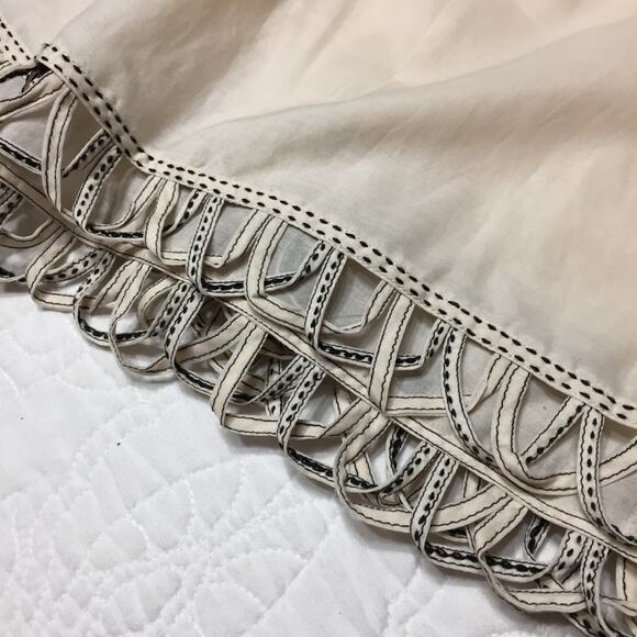 ECI Cream Skirt with Navy Blue Scalloped Embroidered Edge Details, Size 14 - Picture 7 of 13